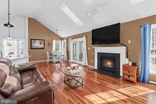 5220 Leavells Crossing Dr, Fredericksburg, VA 22407 - Photo 5