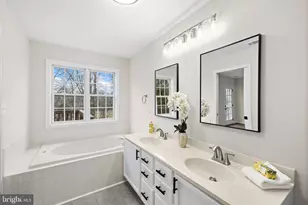 7422 N Katie Dr, Fredericksburg, VA 22407 - Photo 25