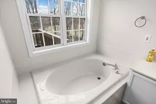 7422 N Katie Dr, Fredericksburg, VA 22407 - Photo 27