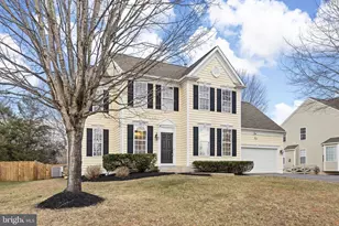 7422 N Katie Dr, Fredericksburg, VA 22407 - Photo 1