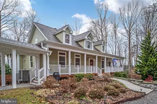 3900 Water Front Ct, Bumpass, VA 23024 - Photo 15