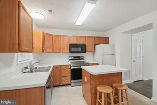 10510 Limburg Ct, Fredericksburg, VA 22408 - Photo 11