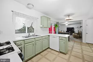 5905 Vista Ct, Fredericksburg, VA 22407 - Photo 11