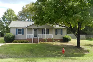 206 Gerber Dr, Fredericksburg, VA 22408 - Photo 3