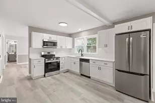 6716 Farmstead Ln, Fredericksburg, VA 22407 - Photo 11