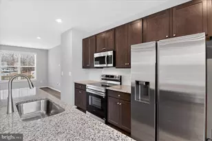 7722 Harlow Cir, Spotsylvania, VA 22551 - Photo 9