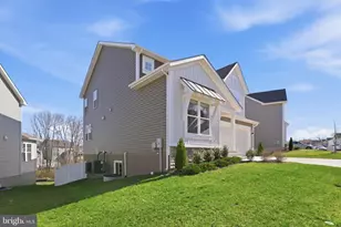 11425 Bluestem Wy, Fredericksburg, VA 22407 - Photo 3