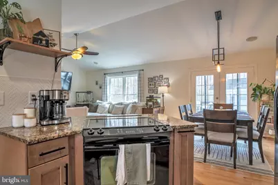 10624 Chesterwood Drive, Spotsylvania, VA 22553 - Photo 7