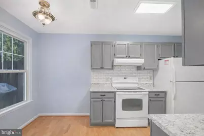 11205 Kensington Place, Fredericksburg, VA 22407 - Photo 5