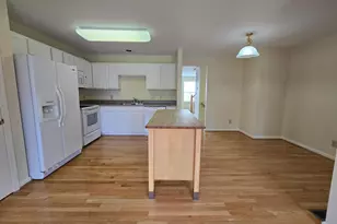 7221 Wytheville Cir, Fredericksburg, VA 22407 - Photo 9