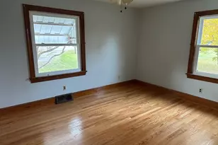 905 Taskforce Dr, Fredericksburg, VA 22407 - Photo 5