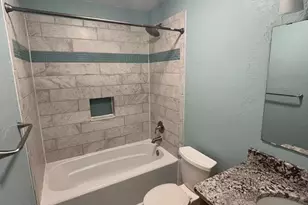 402 Cleveland Ct, Fredericksburg, VA 22407 - Photo 9