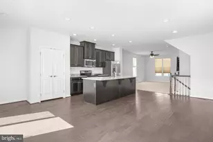 8643 Rosecrans Ln, Spotsylvania, VA 22553 - Photo 9