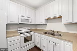 9504 Trentham Trail, Fredericksburg, VA 22407 - Photo 67