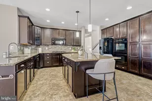 6101 Black Oak Ct, Fredericksburg, VA 22407 - Photo 19