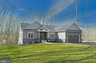 3905 Hatteras Ct, Bumpass, VA 23024 - Photo 3