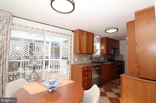 6014 Windsor Dr, Fredericksburg, VA 22407 - Photo 9