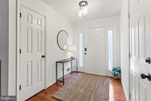 10111 Oat Lands Pl, Fredericksburg, VA 22408 - Photo 5