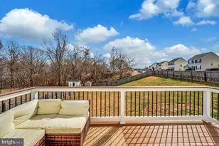 6808 Robnel Ct, Fredericksburg, VA 22407 - Photo 3