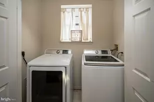 6808 Robnel Ct, Fredericksburg, VA 22407 - Photo 41