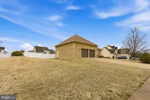 6909 Tower of London Dr, Fredericksburg, VA 22407 - Photo 31