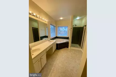 9504 S S. Royal Crest Court, Fredericksburg, VA 22408 - Photo 17