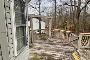 9504 S S Royal Crest Ct, Fredericksburg, VA 22408 - Photo 5