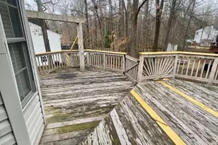 9504 S S Royal Crest Ct, Fredericksburg, VA 22408 - Photo 7