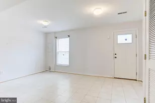 4014 Fountain Bridge Ct, Fredericksburg, VA 22408 - Photo 5