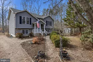 8507 Leslie Ct, Fredericksburg, VA 22407 - Photo 7