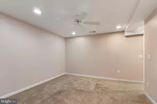 6910 Governors Grant Ln, Fredericksburg, VA 22407 - Photo 45