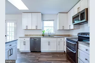 121 Gallimore Drive, Fredericksburg, VA 22407 - Photo 3