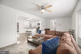 121 Gallimore Dr, Fredericksburg, VA 22407 - Photo 7