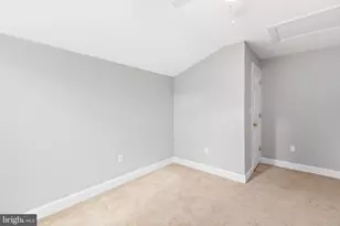 1445 Heatherstone Dr, Fredericksburg, VA 22407 - Photo 27