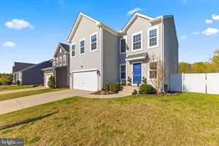 9527 Hillcrest Dr, Fredericksburg, VA 22407 - Photo 3