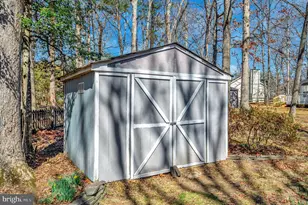 11912 Oakhurst Dr, Fredericksburg, VA 22407 - Photo 33