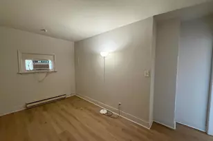 303 Powell St, Fredericksburg, VA 22408 - Photo 13