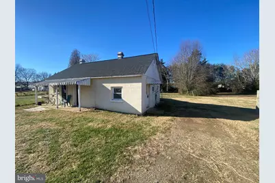 303 Powell Street #B, Fredericksburg, VA 22408 - Photo 3