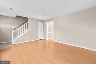 5230 Magnolia Pl, Fredericksburg, VA 22407 - Photo 3