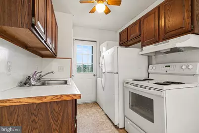 10807 Millridge Lane, Spotsylvania, VA 22553 - Photo 15