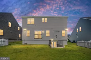 5360 Holley Oak Ln, Fredericksburg, VA 22407 - Photo 3