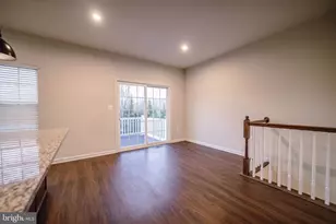 9816 Cedarmass Cir, Fredericksburg, VA 22408 - Photo 37