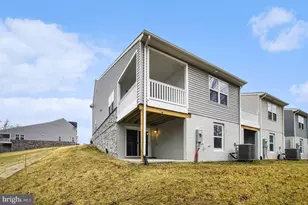 8901 Blackthorne Pl, Fredericksburg, VA 22408 - Photo 23