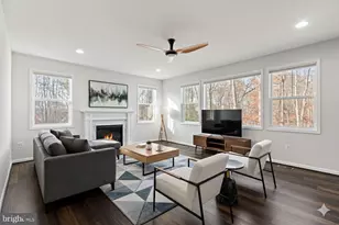 10602 Springvale Ln, Spotsylvania, VA 22551 - Photo 5