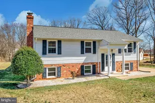 713 Shamrock Dr, Fredericksburg, VA 22407 - Photo 5