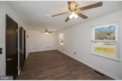 713 Shamrock Drive, Fredericksburg, VA 22407 - Photo 37