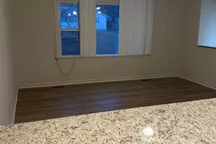 309 Maden St, Fredericksburg, VA 22407 - Photo 5