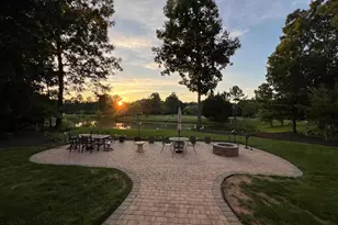 11207 Valor Bridge Dr, Spotsylvania, VA 22551 - Photo 3