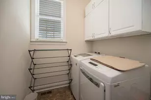 7910 Burbank Ave, Fredericksburg, VA 22407 - Photo 25