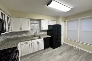 10704 Gideon Ct, Fredericksburg, VA 22407 - Photo 13